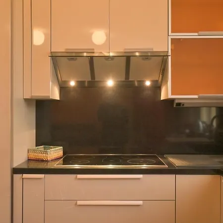 Comfortable And Strategic In The Center Of Appartement Milaan